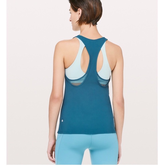 ❌❌SOLD❌❌NEW LULULEMON CROSS CONDITIONING TANK - Picture 5 of 5